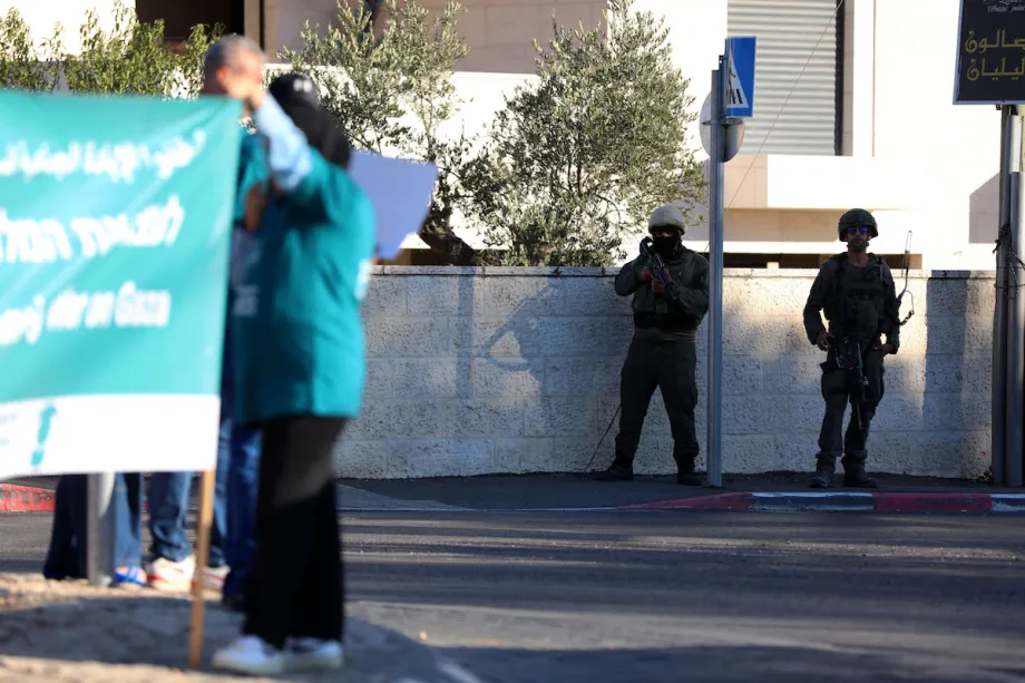 AA-20250912-39096606-39096598-PALESTINIAN_AND_ISRAELI_ACTIVISTS_PROTEST_GAZA_STRIKES_IN_BETHLEHEM