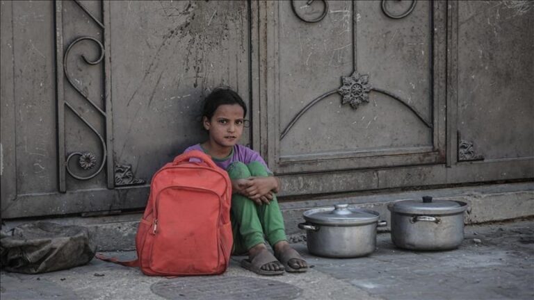 thumbs_b_c_e6423634dd03c54face85b8eebbf69c3