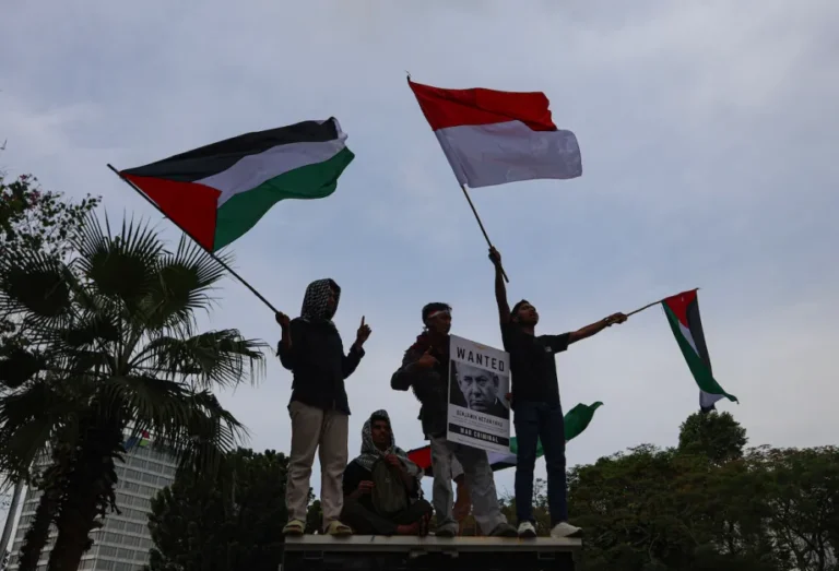 AA-20251007-39335813-39335803-PROPALESTINIAN_DEMONSTRATION_IN_JAKARTA