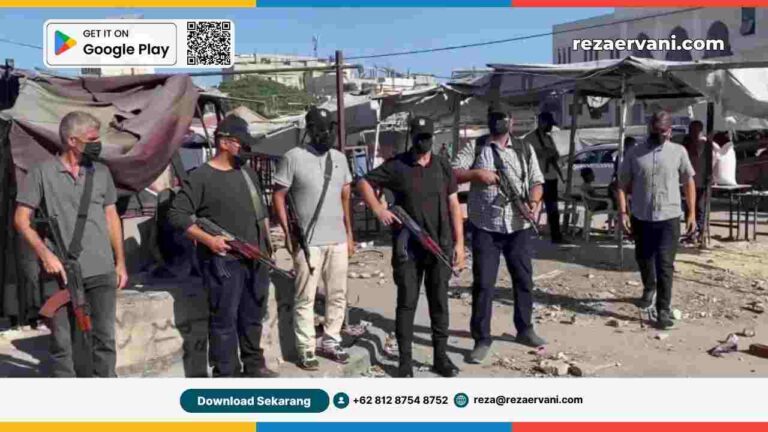 Kementerian Dalam Negeri di Gaza mulai mengerahkan pasukannya segera setelah keputusan penghentian perang mulai berlaku (Al Jazeera).