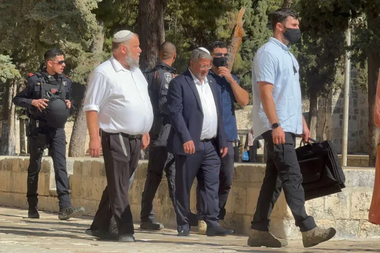 Itamar Ben-Gvir dalam penyerbuan sebelumnya ke Masjid Al-Aqsa (Media Sosial)